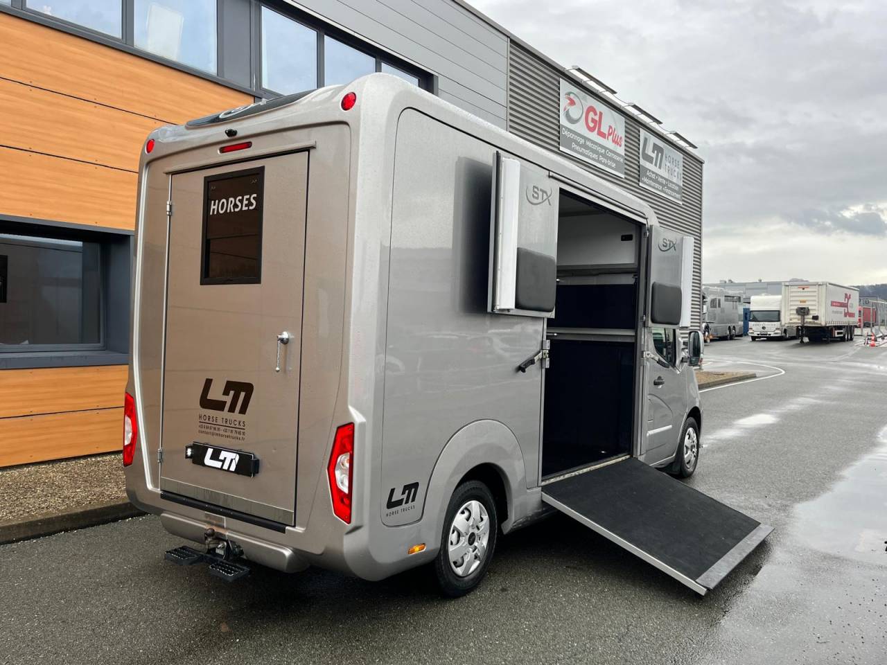 Horsebox HGV STX STX 2021 Used