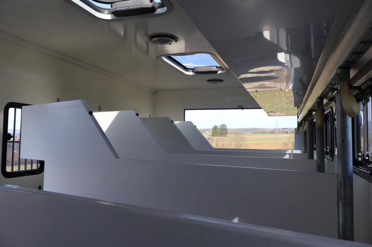 Horsebox NON-HGV - Other brand - MAN TGA 26.430 JL POP OUT 2007 Used