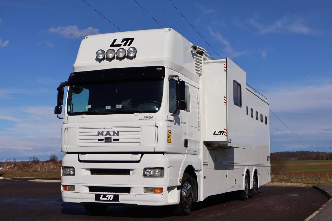 Horsebox NON-HGV - Other brand - MAN TGA 26.430 JL POP OUT 2007 Used