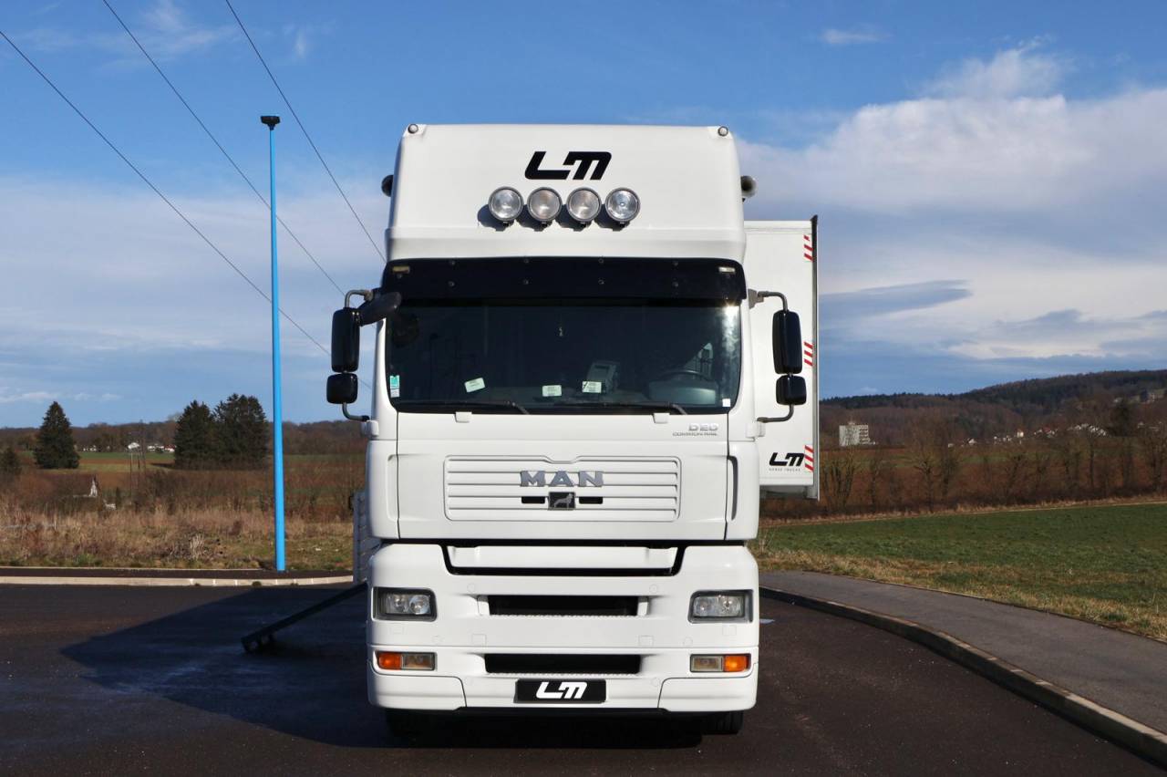 Horsebox NON-HGV - Other brand - MAN TGA 26.430 JL POP OUT 2007 Used