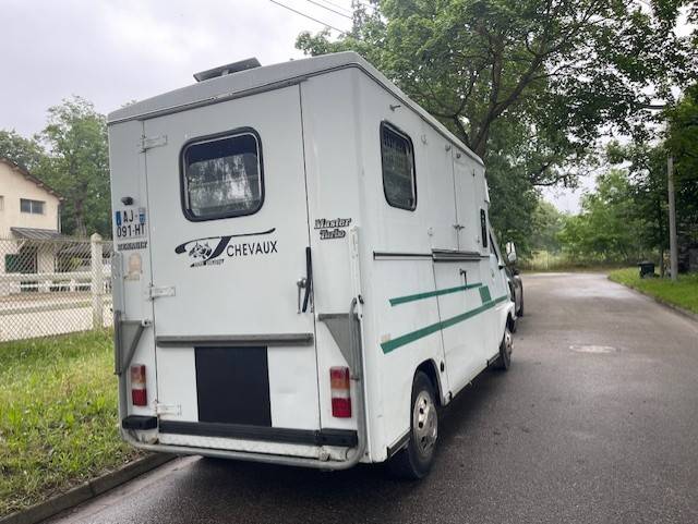 Horsebox HGV Renault Master 1993 Used