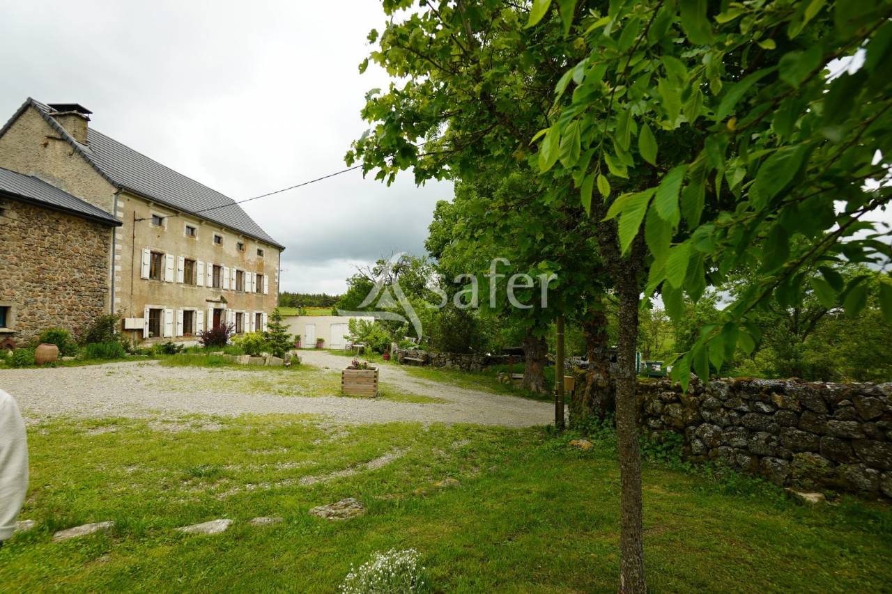 Other country property  Lozère