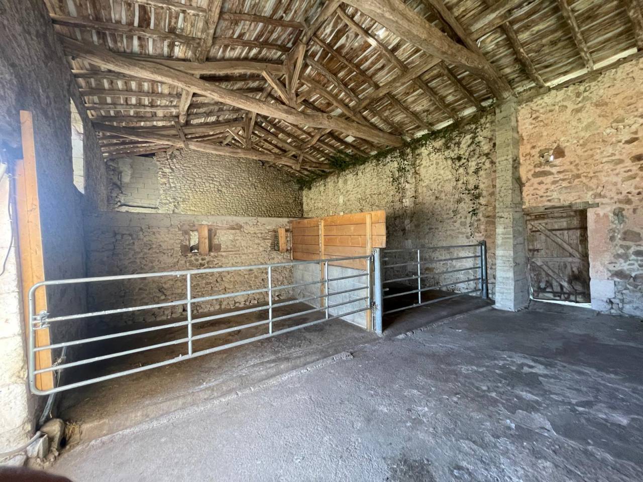 Equestrian property  Charente-Maritime