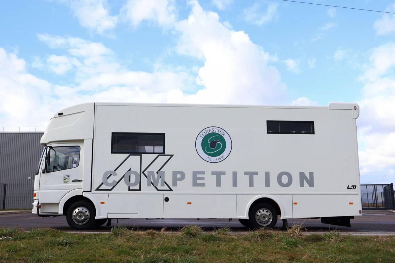 Horsebox NON-HGV - Other brand - AK ATEGO 4 CHEVAUX 8.180 2014 Used