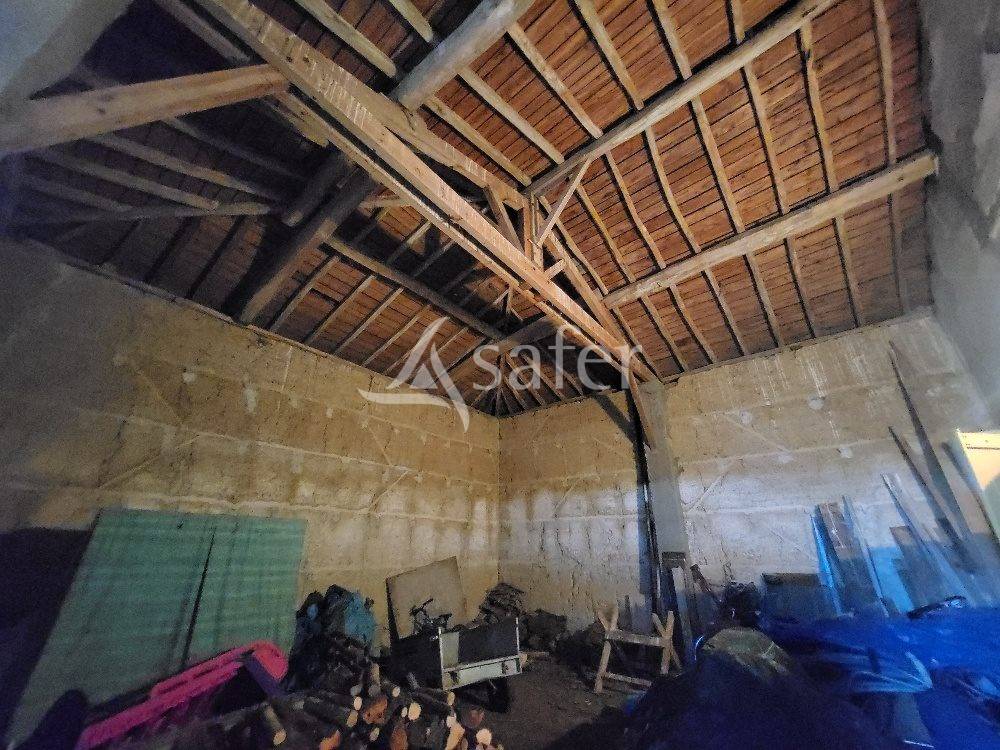 Equestrian property  Ain