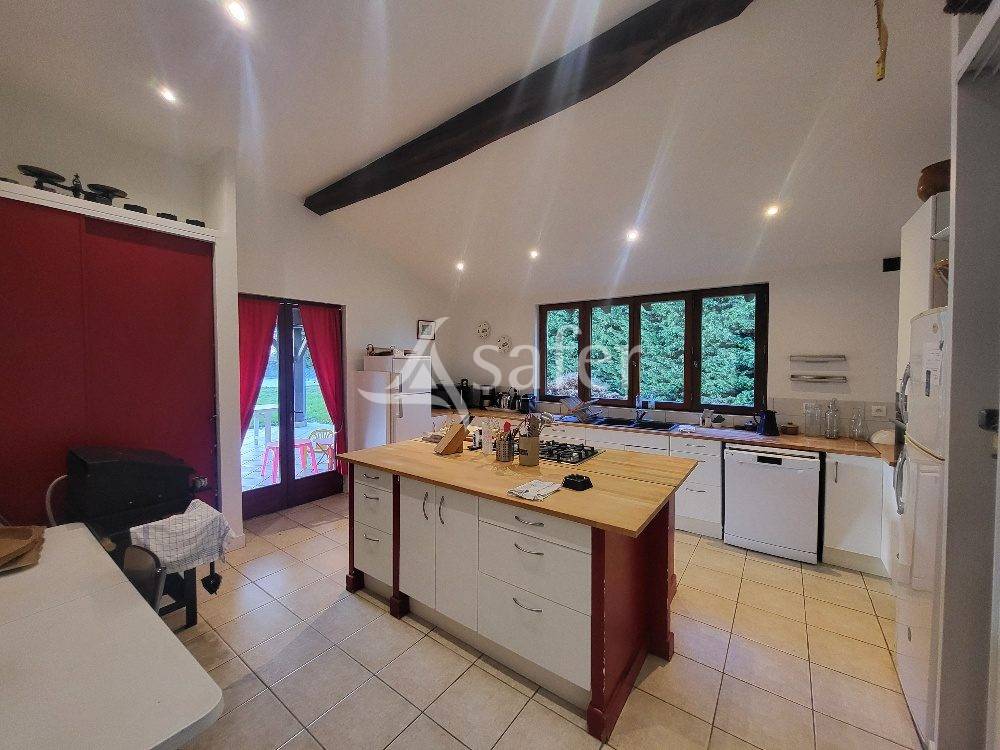 Equestrian property  Ain