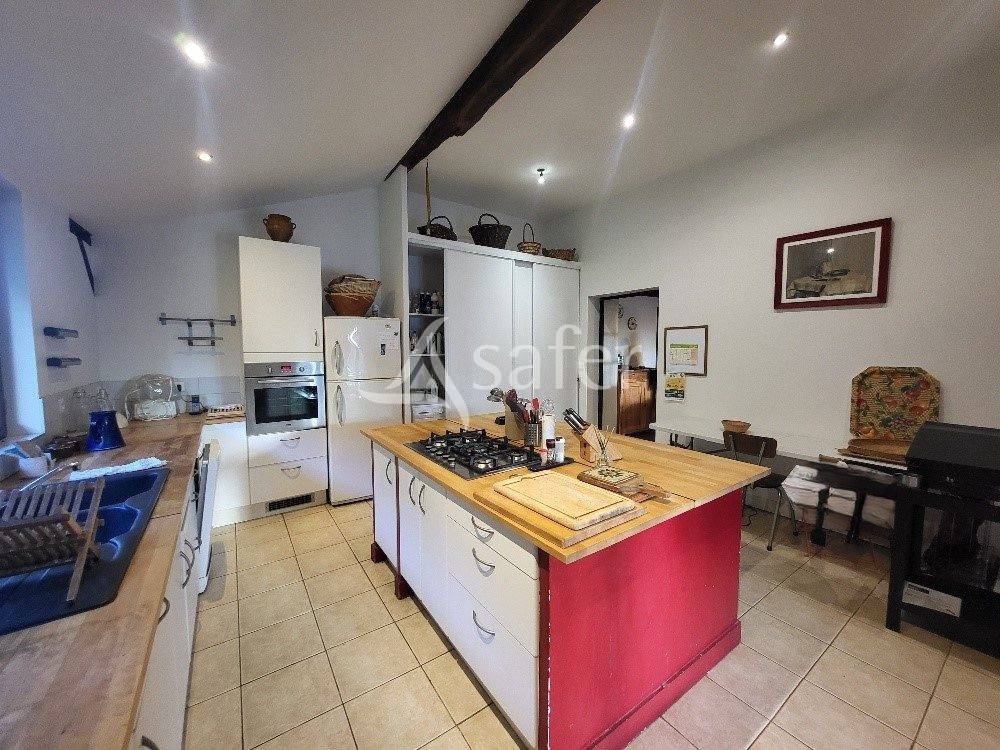 Equestrian property  Ain