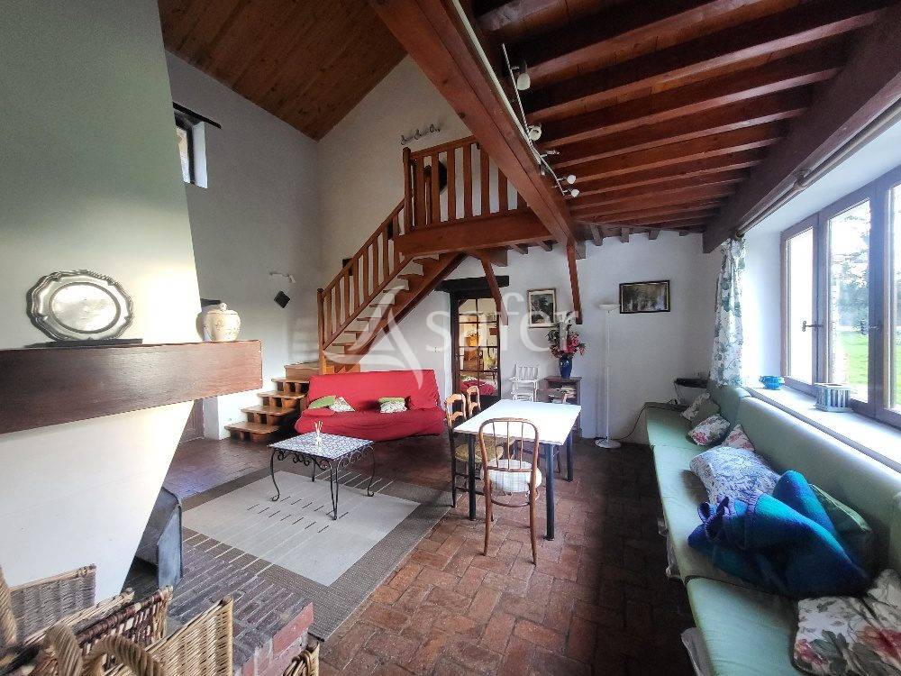 Equestrian property  Ain