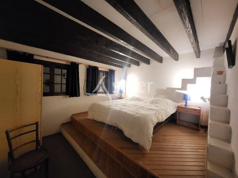 Equestrian property  Ain