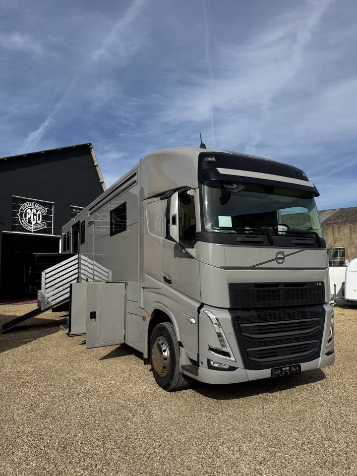 Horsebox NON-HGV Volvo FH 6  2024 Used