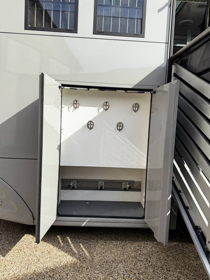 Horsebox NON-HGV Volvo FH 6  2024 Used