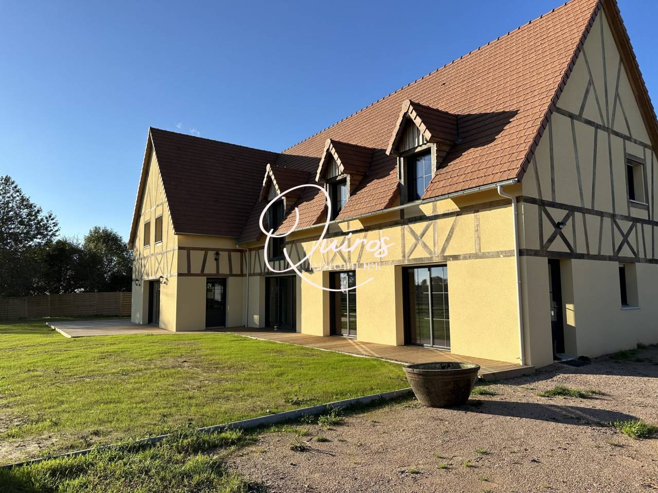 Equestrian property  Calvados