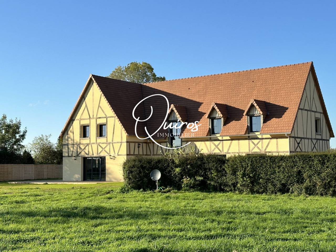 Equestrian property  Calvados