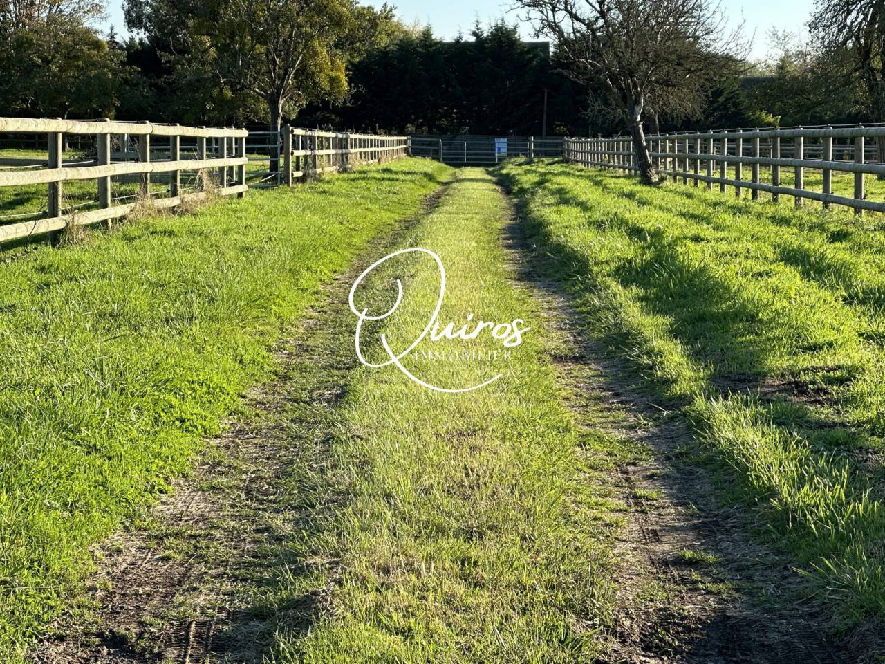 Equestrian property  Calvados