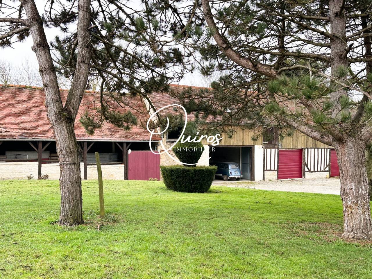 Equestrian property  Calvados