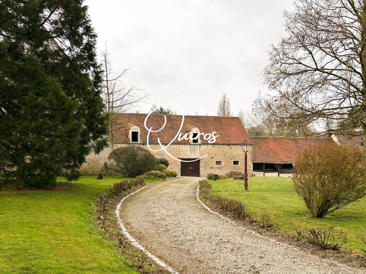 Equestrian property  Calvados