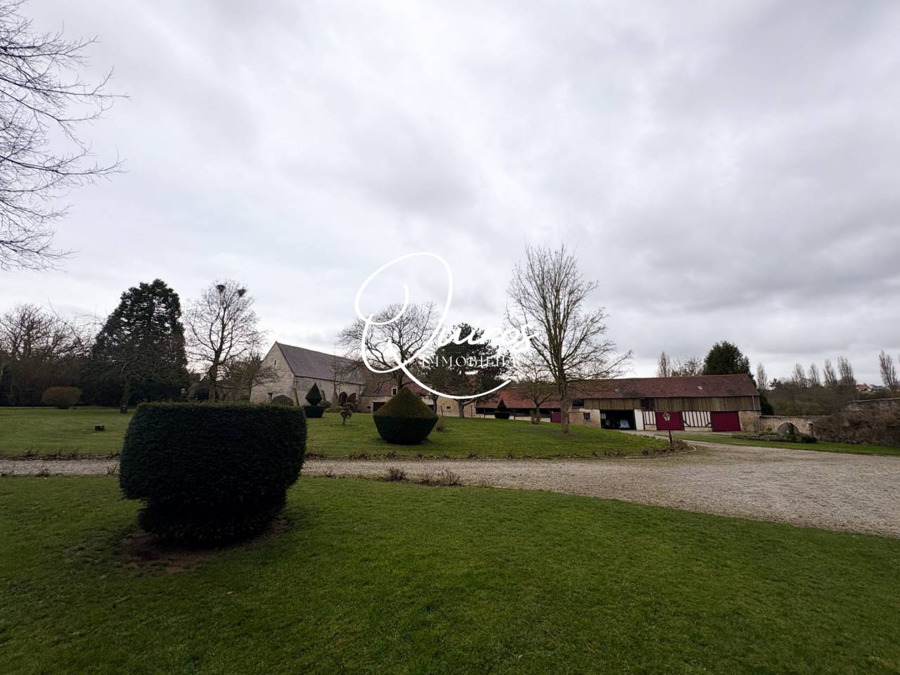 Equestrian property  Calvados