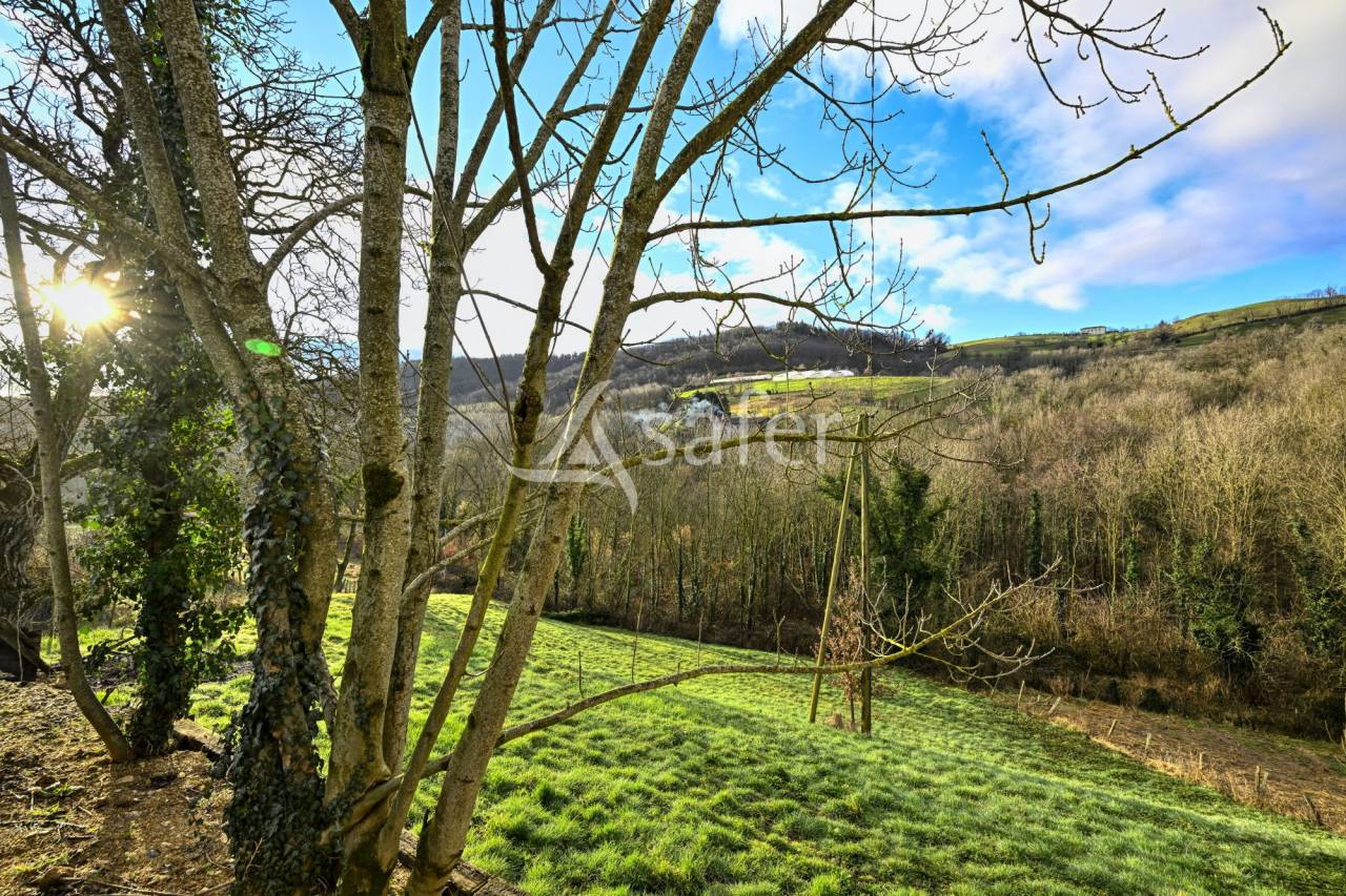 Other country property  Rhône