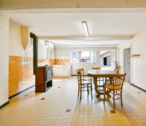 Other country property  Rhône