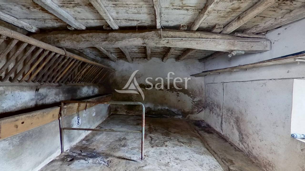 Other country property  Rhône