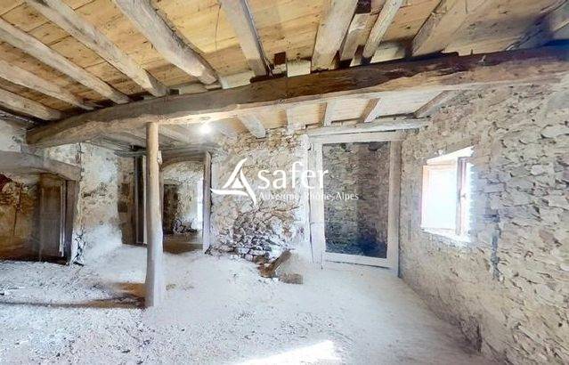 Other country property  Rh&ocirc;ne