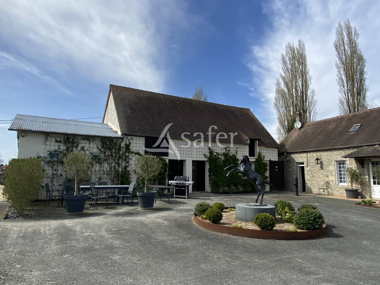 Equestrian property  Orne