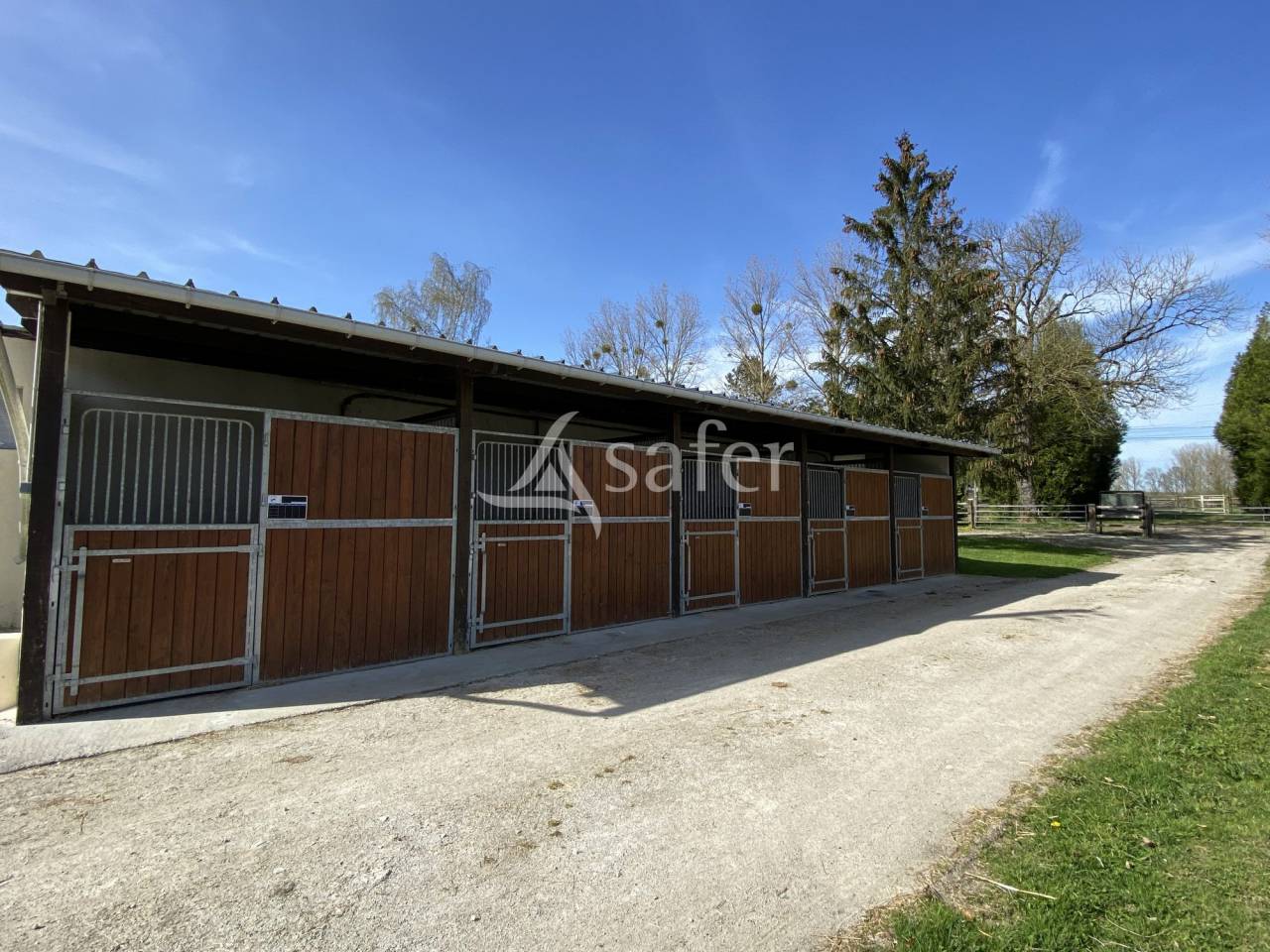 Equestrian property  Orne