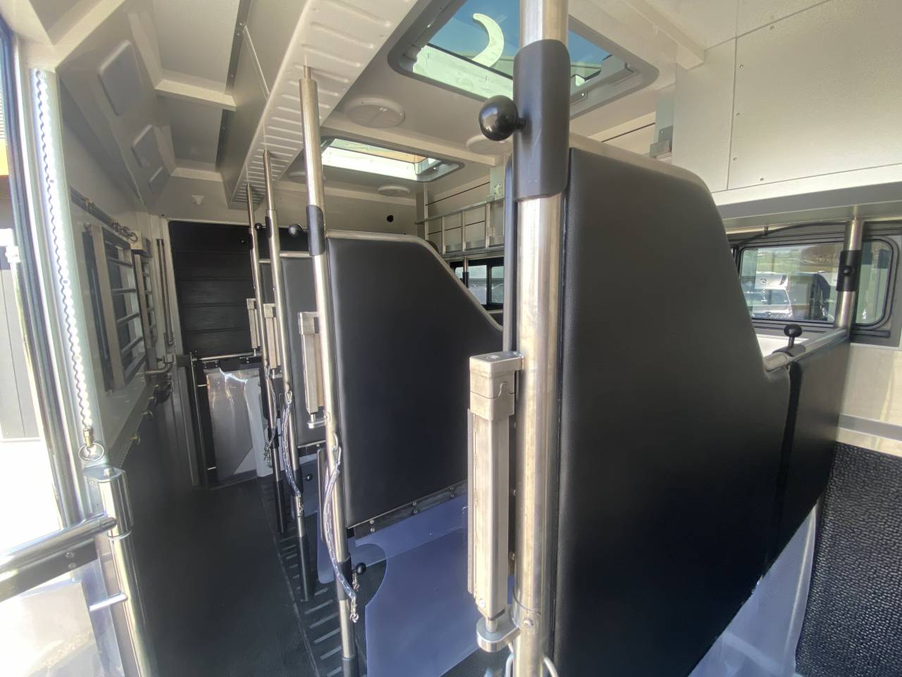 Horsebox NON-HGV STX  2025 New