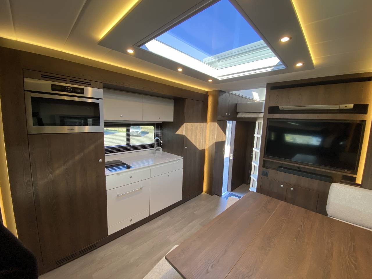 Horsebox NON-HGV STX  2025 New