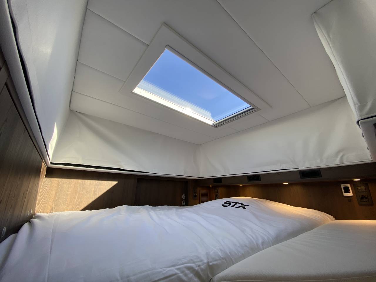 Horsebox NON-HGV STX  2025 New