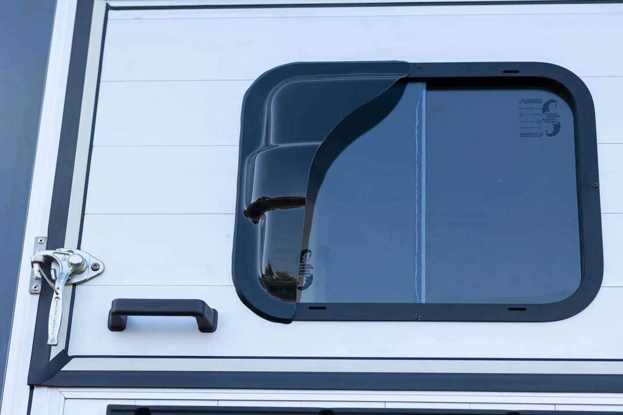 Horse trailer Cheval Liberte  2 Stalls 2025 New