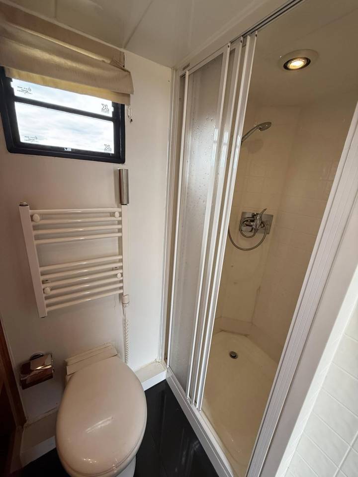 Horsebox NON-HGV Renault midlum 300 cv 2013 Used