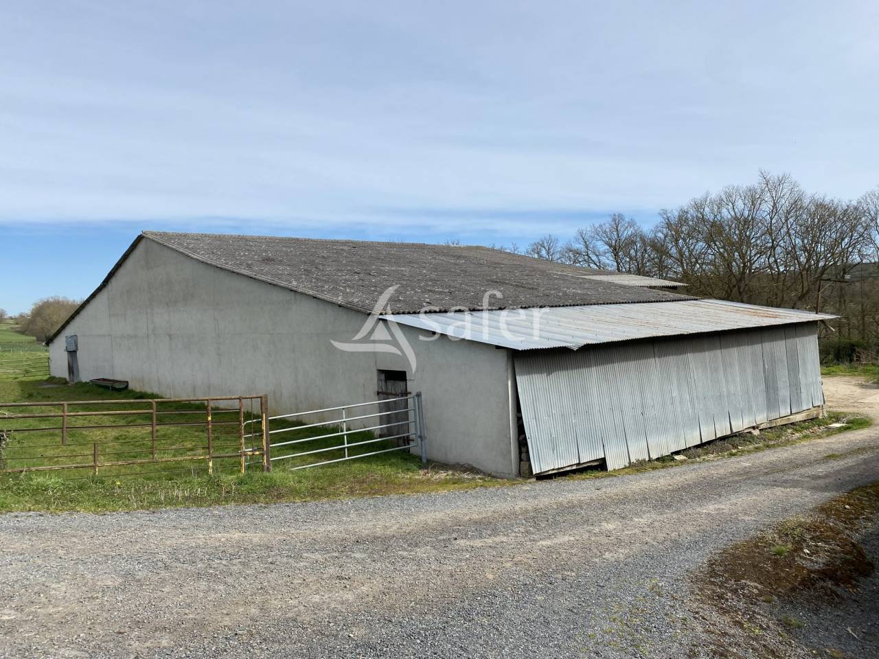 Sheep farm  Allier