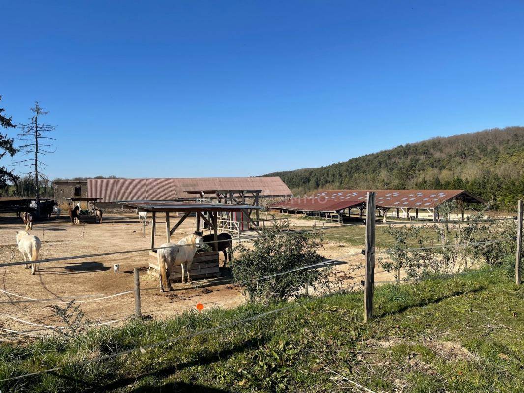 Riding school  Yonne