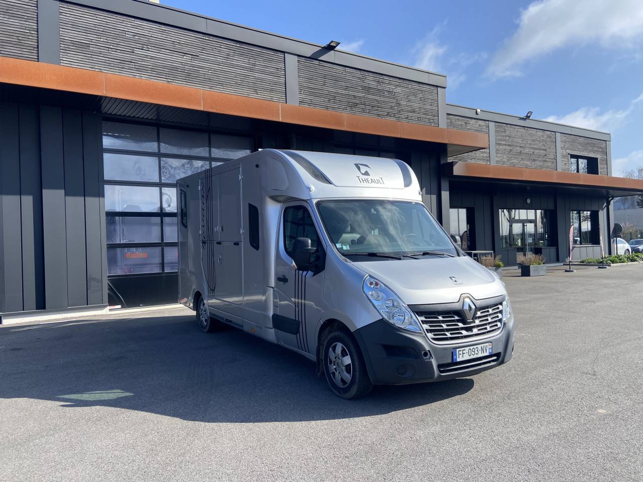 Horsebox HGV Theault  2019 Used