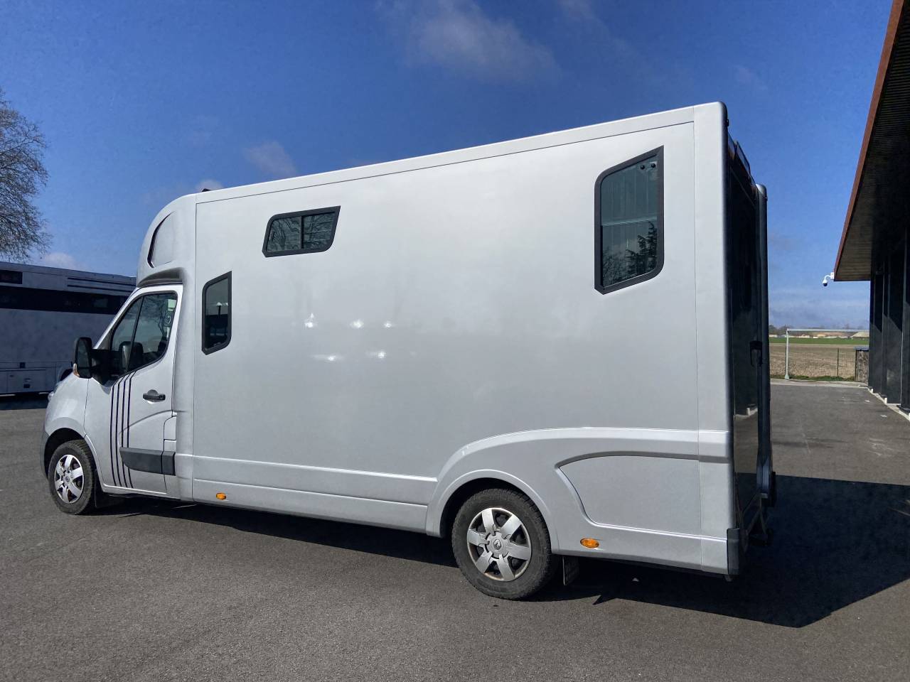 Horsebox HGV Theault  2019 Used