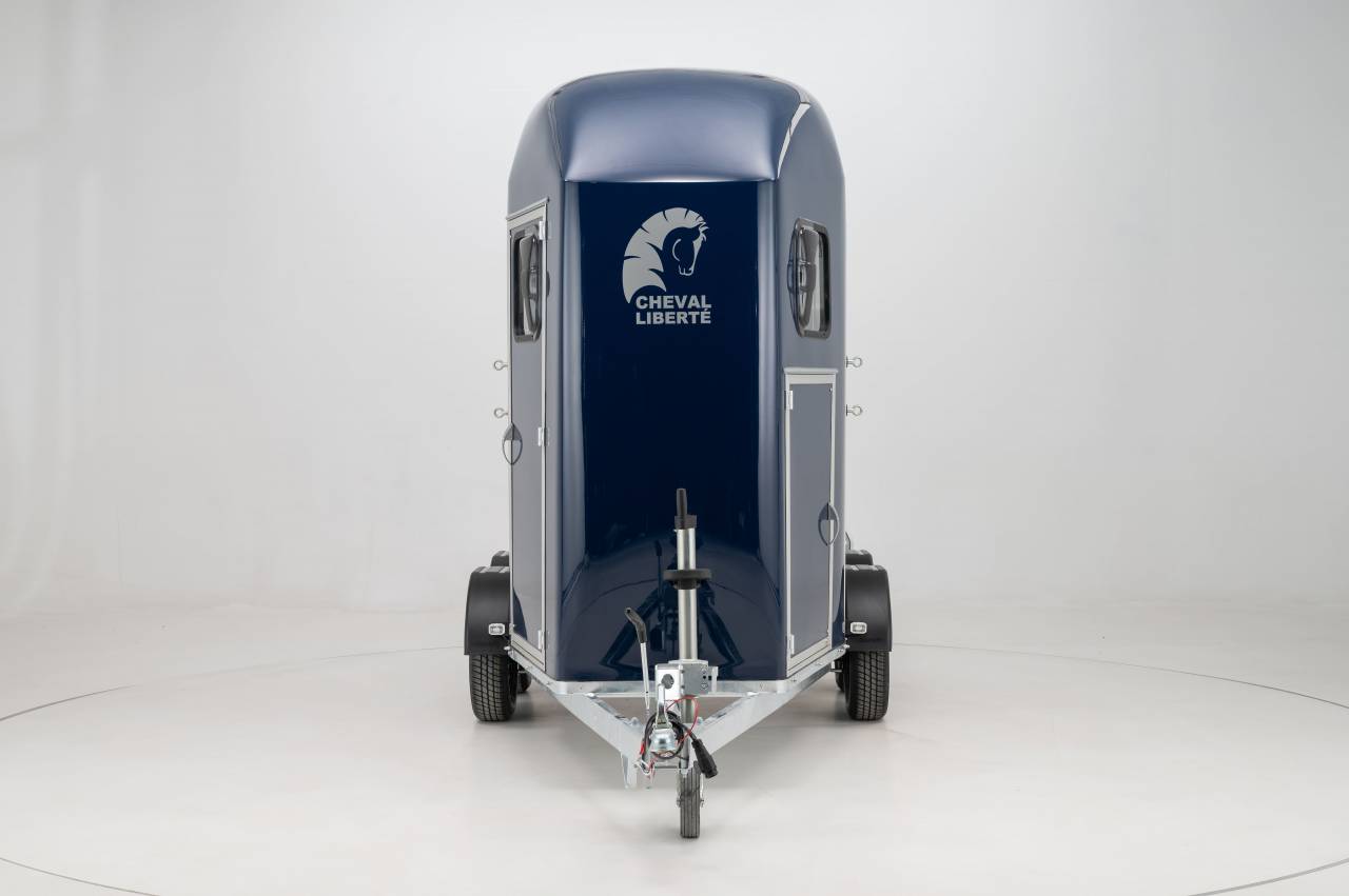 Horse trailer Cheval Liberte GOLD ONE ORIGINS 1,5 Stalls 2025 New