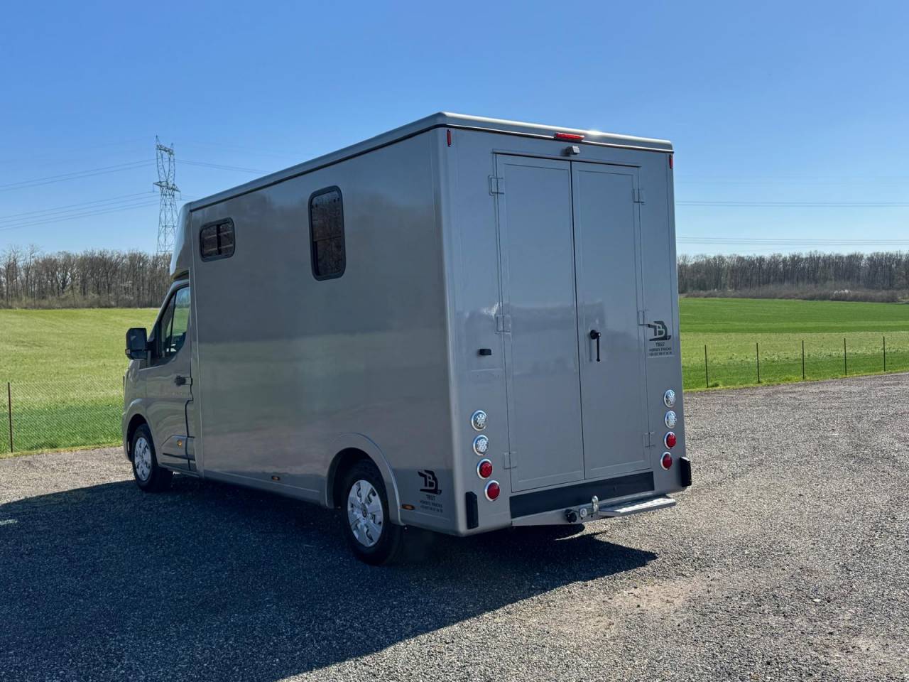 Horsebox HGV TBST Renault Master 2025 New