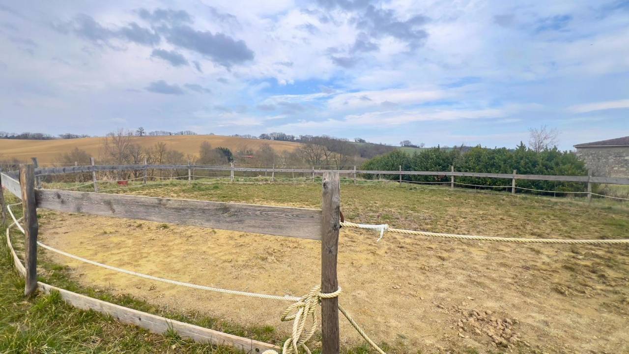 Equestrian property  Gers