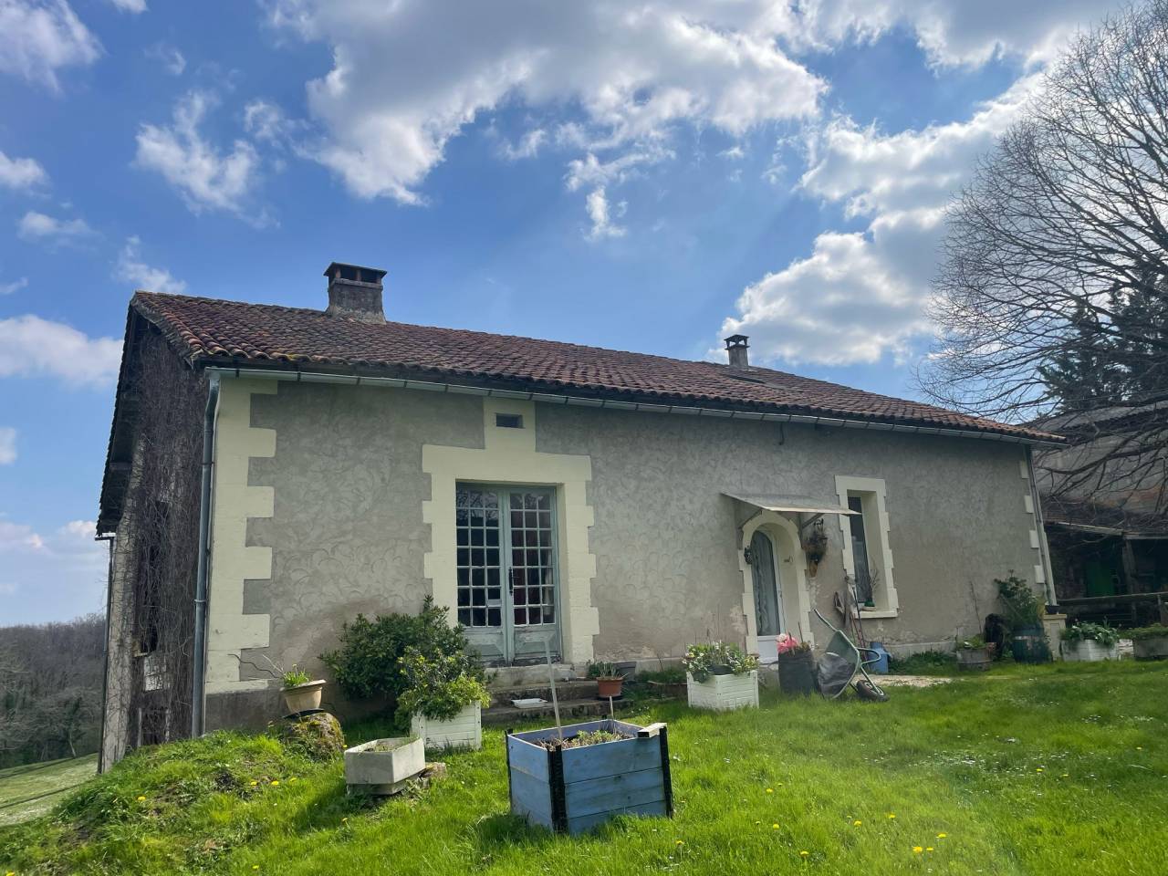 Equestrian property  Dordogne