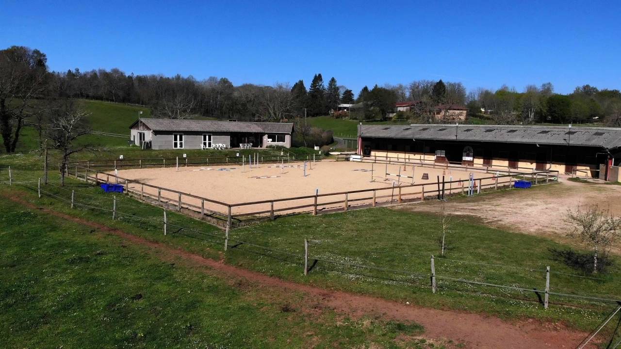 Riding school  Dordogne