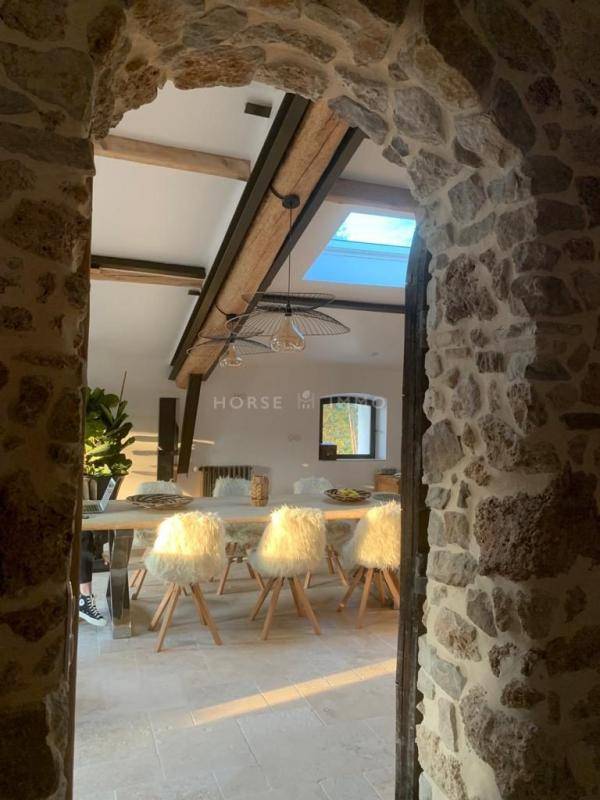 Luxurious equestrian property  Var