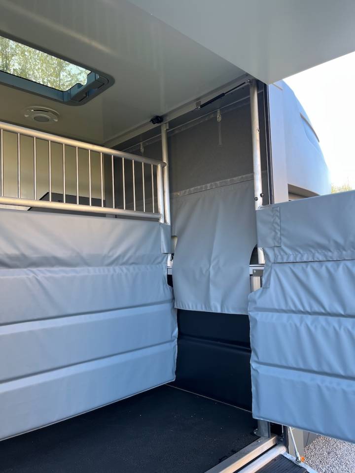 Horsebox HGV Autre marque NISSAN 0 New