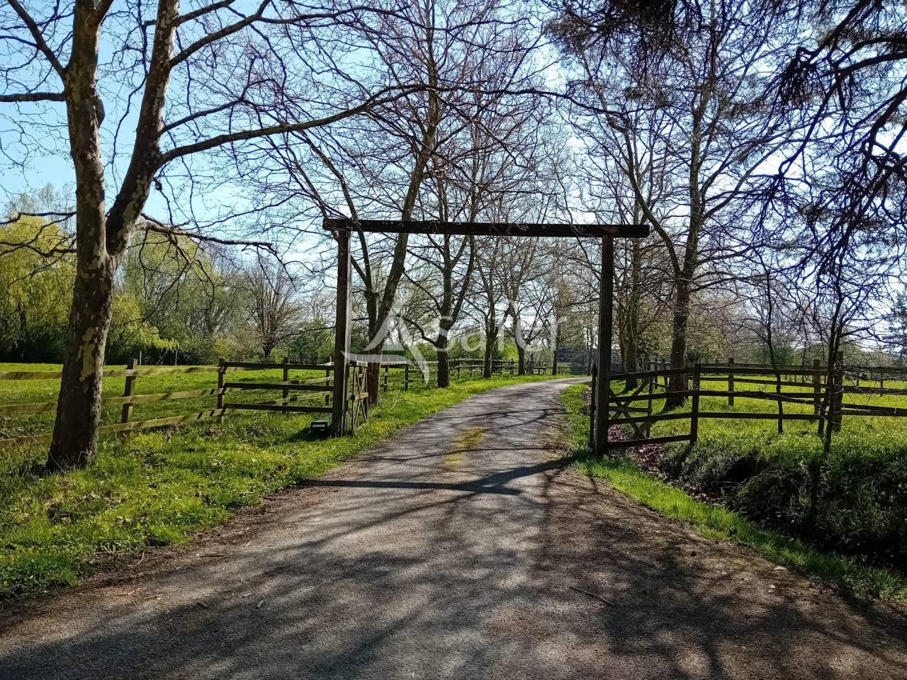Other country property  Yonne