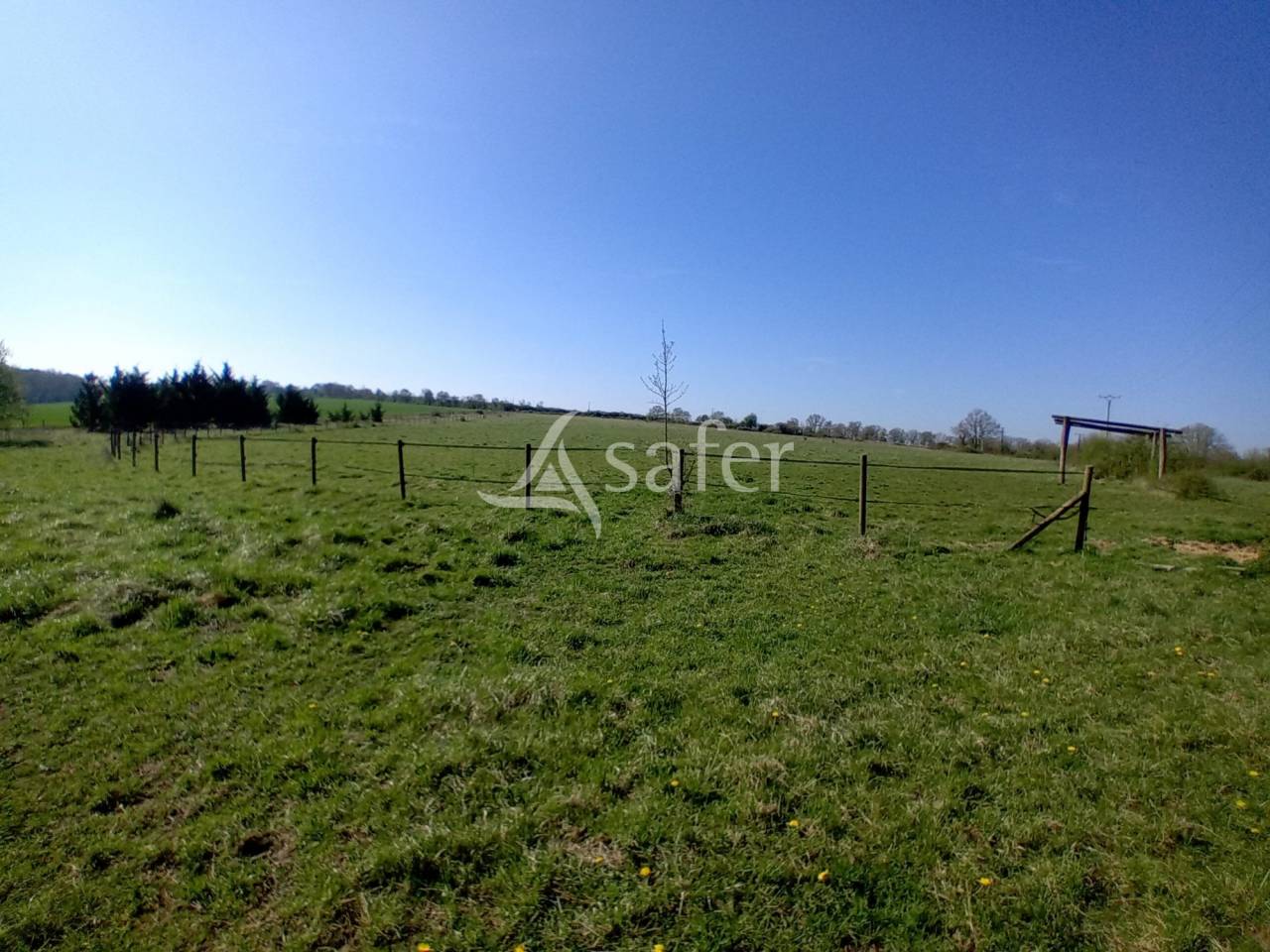 Other country property  Yonne