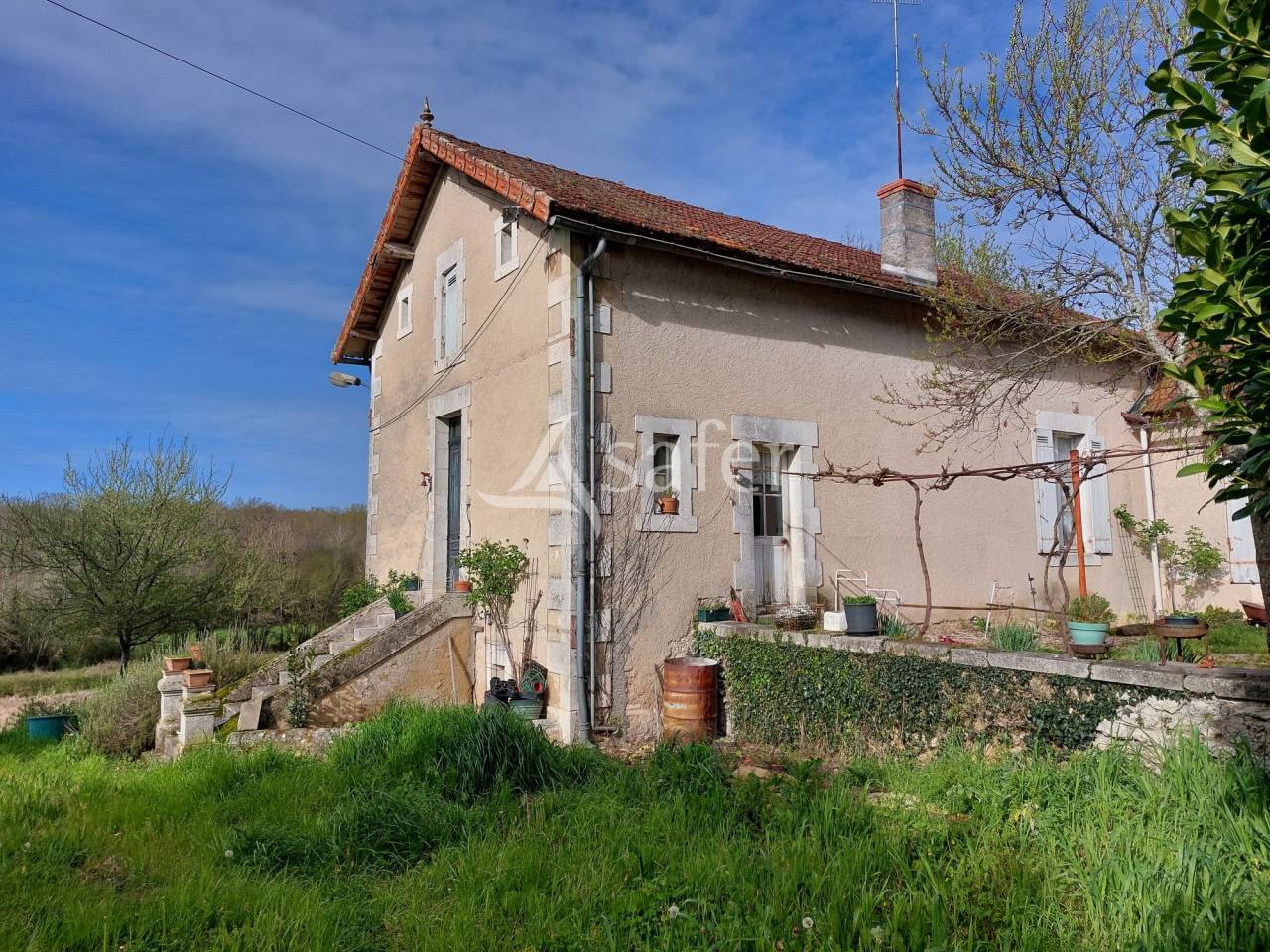 Equestrian property  Dordogne