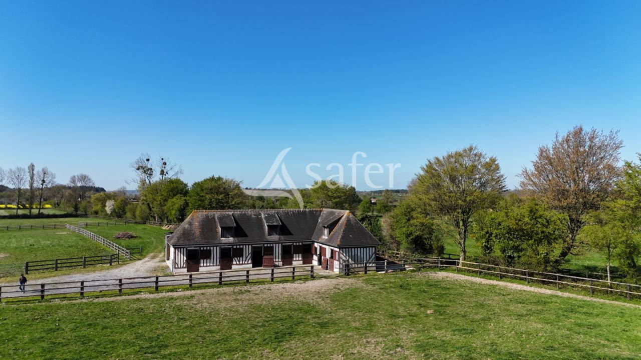 Equestrian property  Calvados