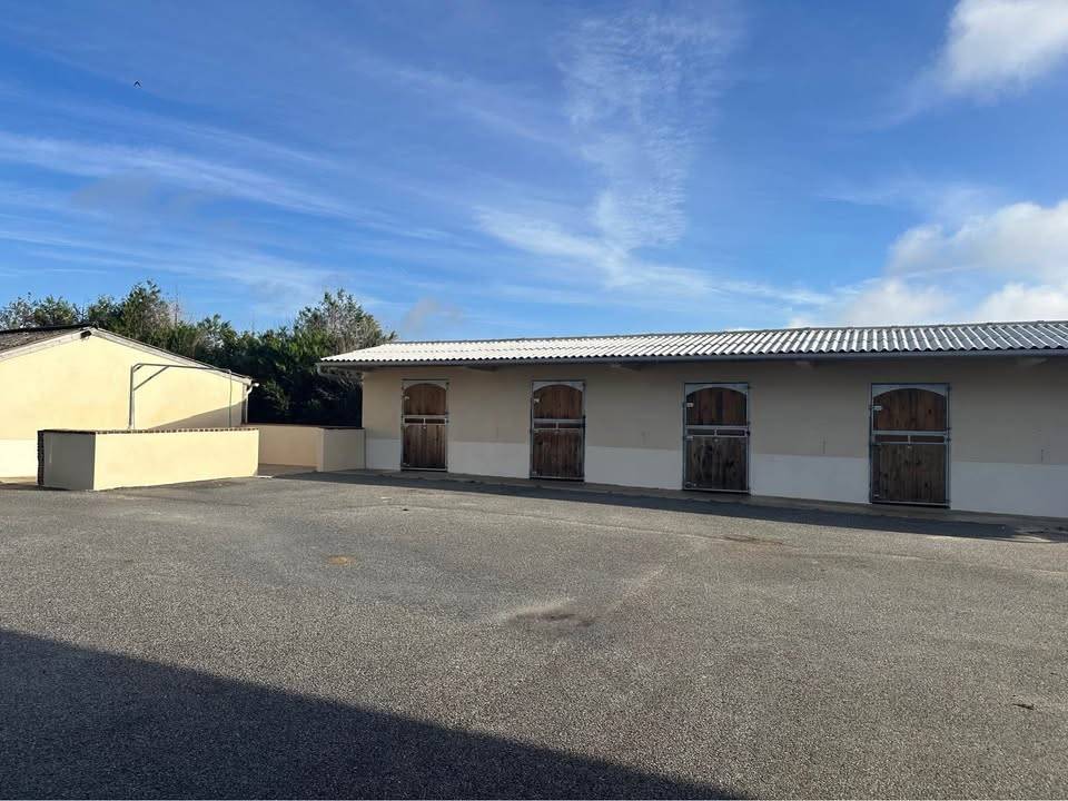 Livery yard  Eure-et-Loir