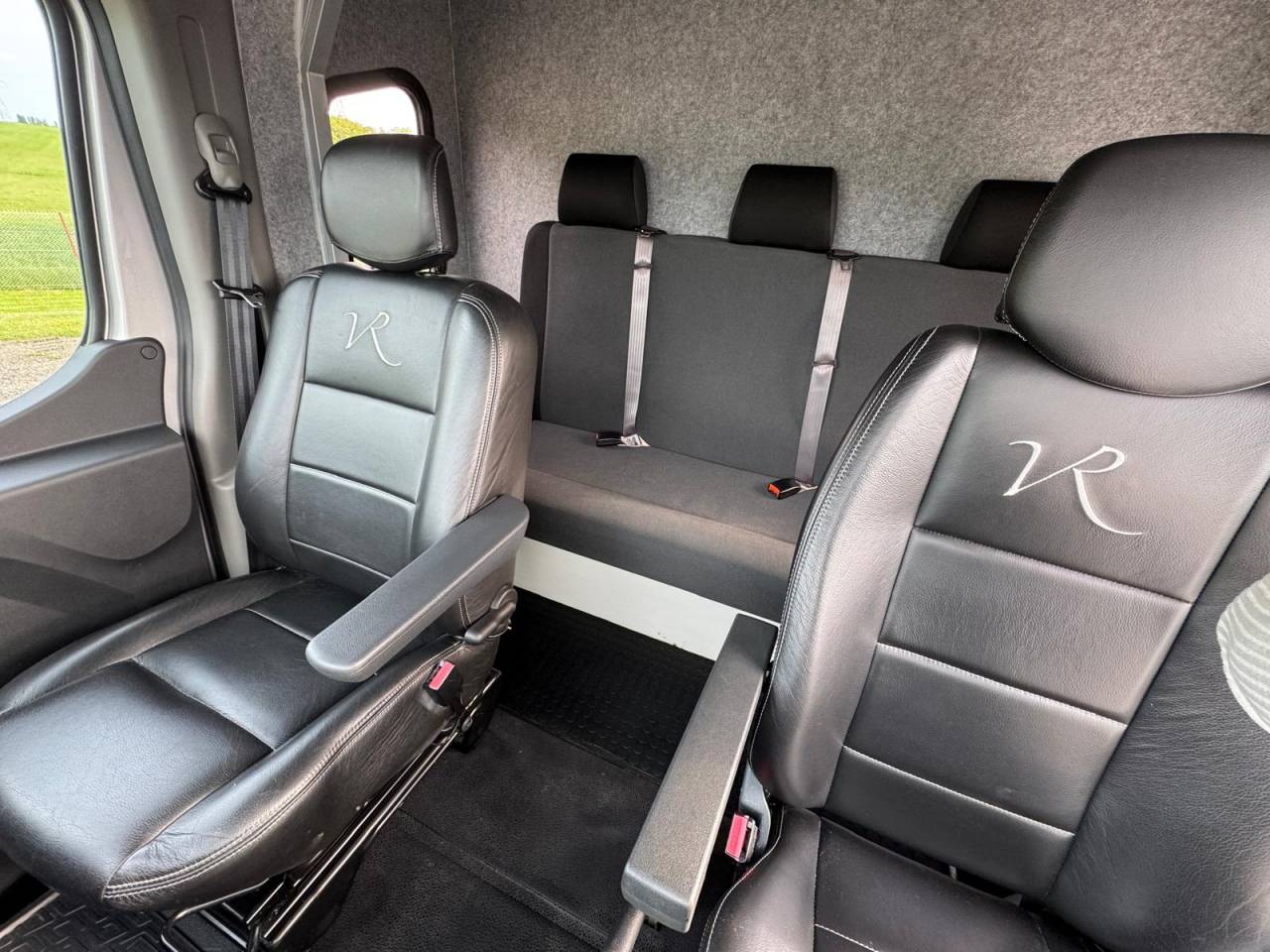 Horsebox HGV Renault Renault Master 2021 Used