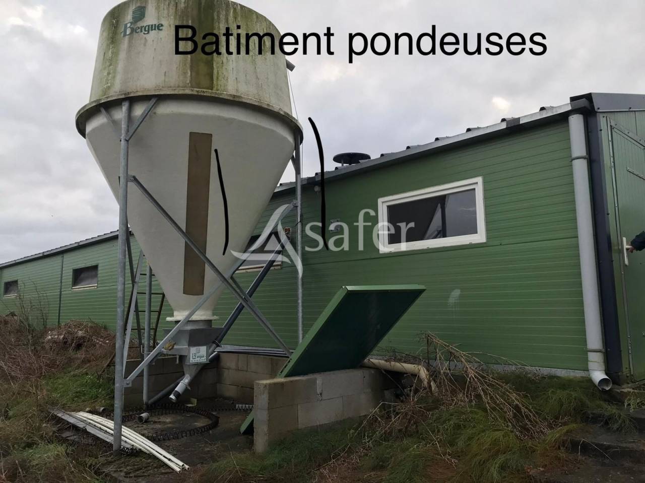 Poultry farm  Val-d'Oise